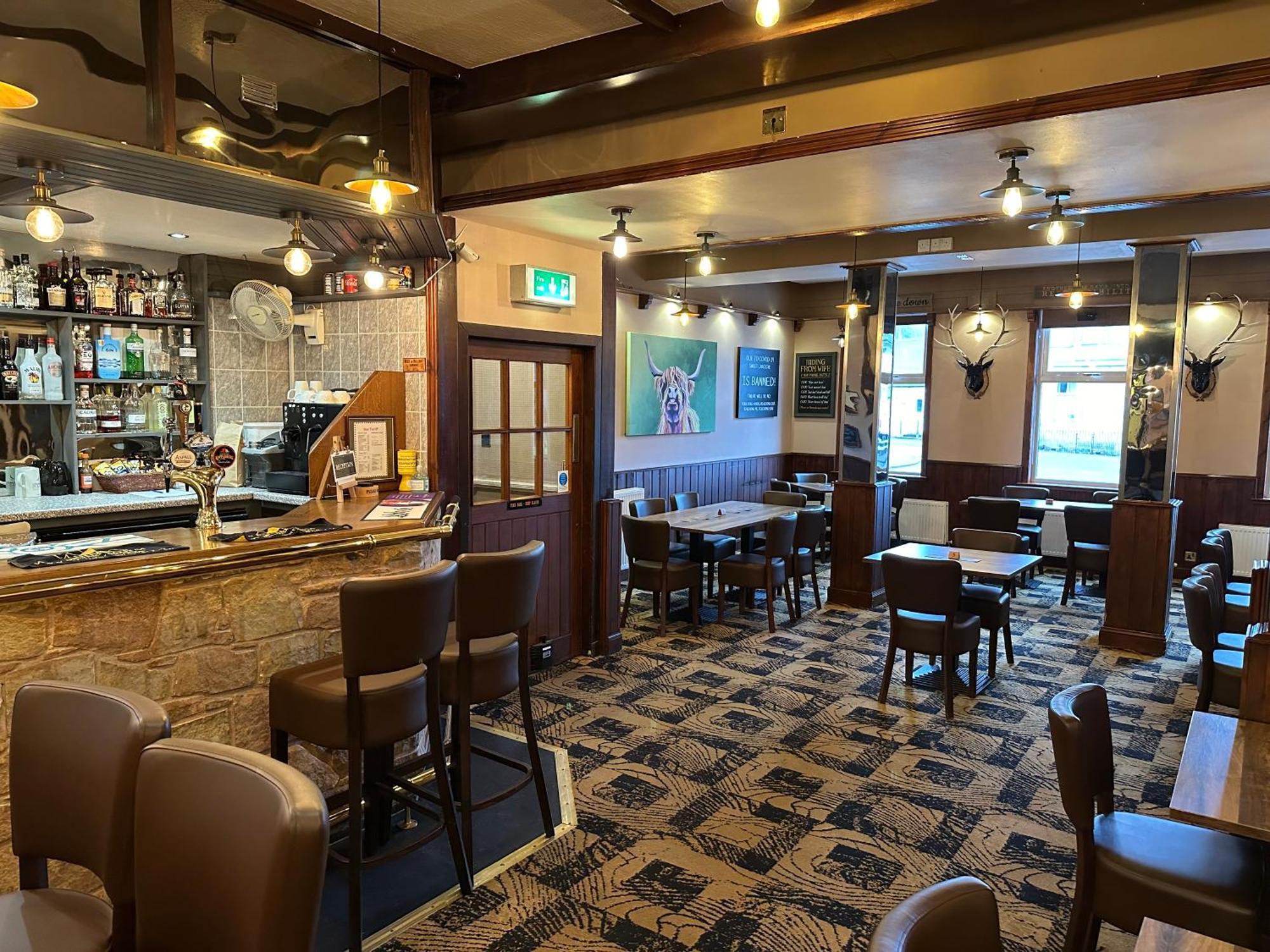 The Glen Hotel ニュートンモア エクステリア 写真